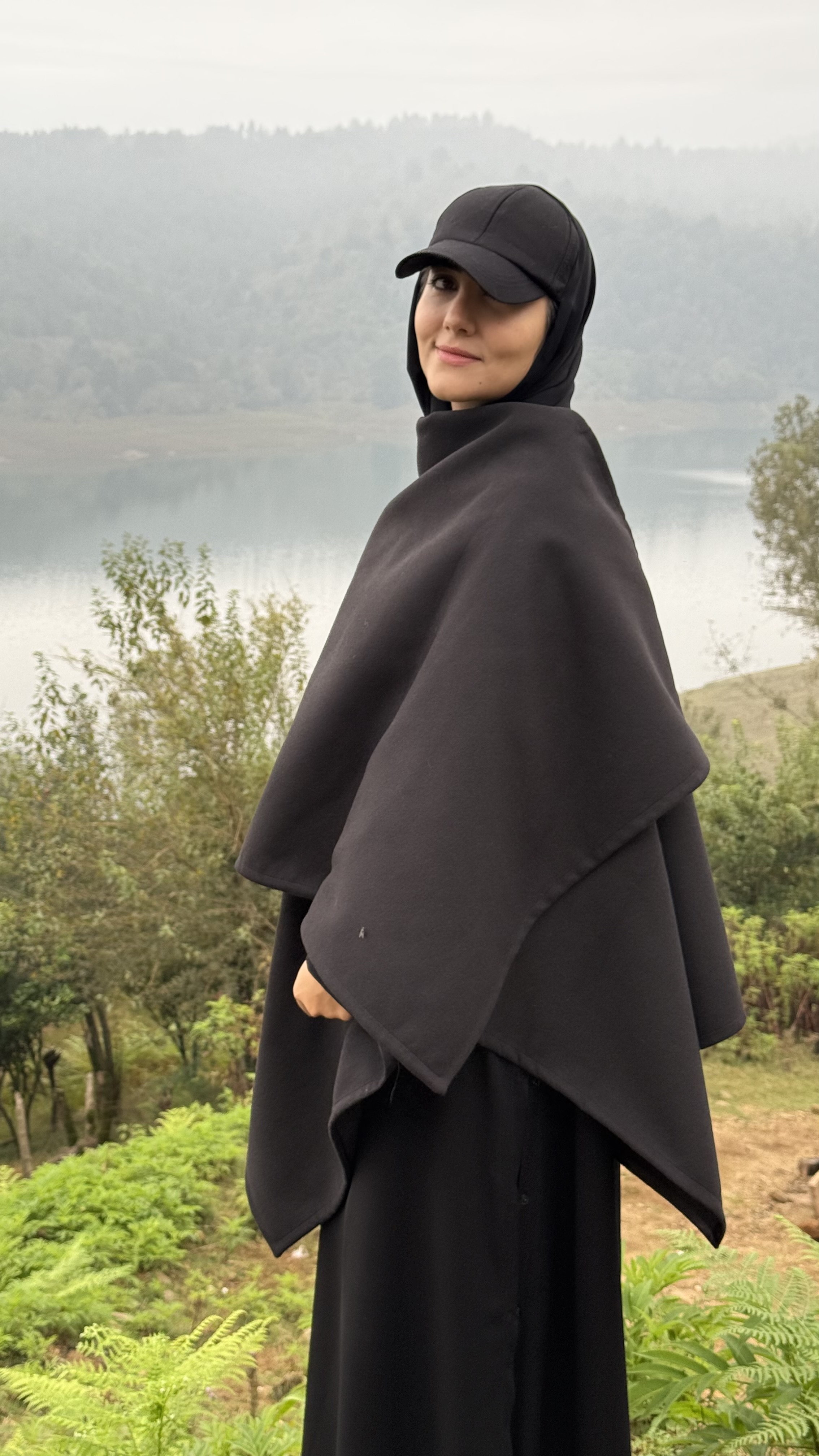 پانچو فوتر جایگزین پالتو برای محجبه ها